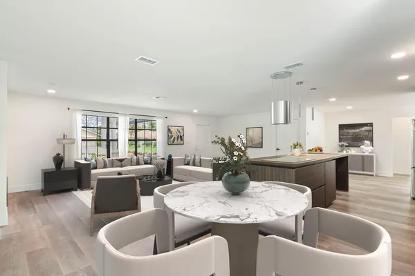 $609,000 | 430 La Mancha Avenue, Royal Palm Beach, FL 33411