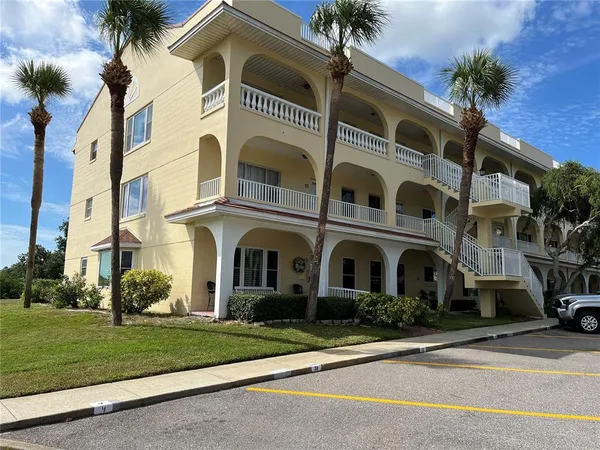$229,000 | 2222 Norwegian Drive, Unit 48, Clearwater, FL 33763