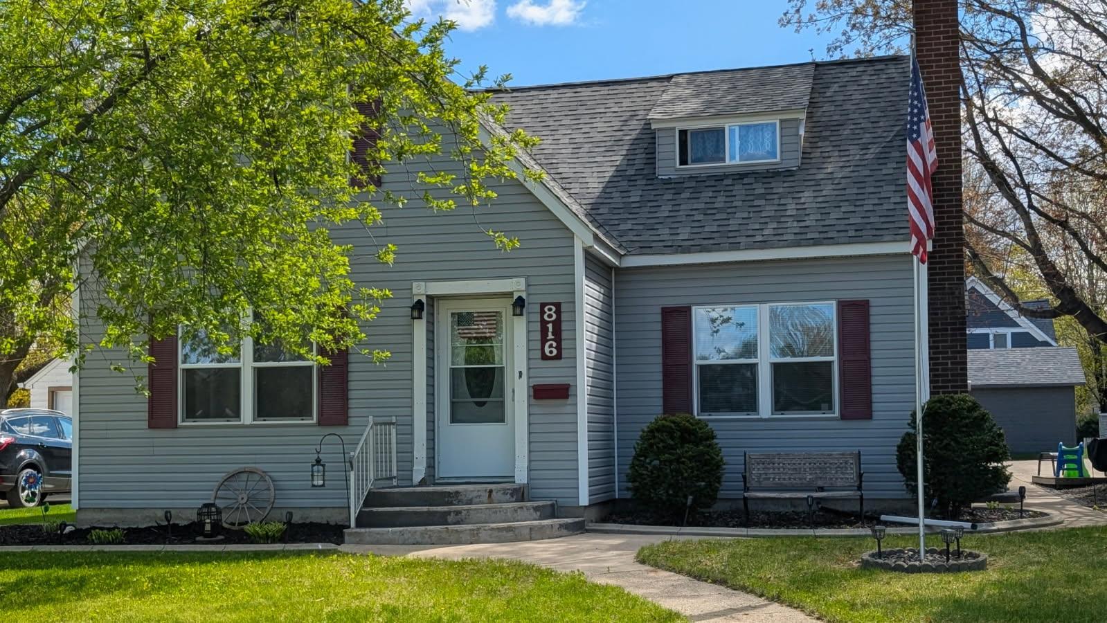 816 North 3rd Street Montevideo, MN 56265 - Photo 1 of 48