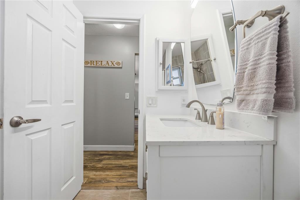 251 Plantation Road Venice, FL 34293 - Photo 24 of 66