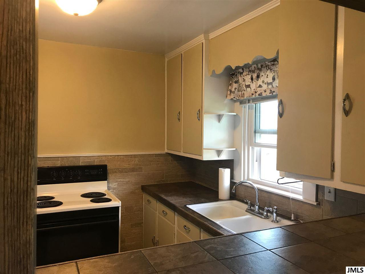 1559 Falahee Road Jackson, MI 49203 - Photo 12 of 18 Photo 12