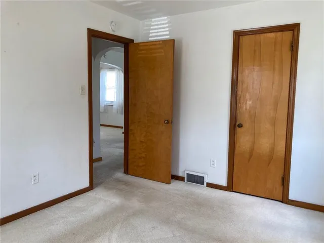 $1,495 | 1090 Clay Pike, Irwin, PA 15642