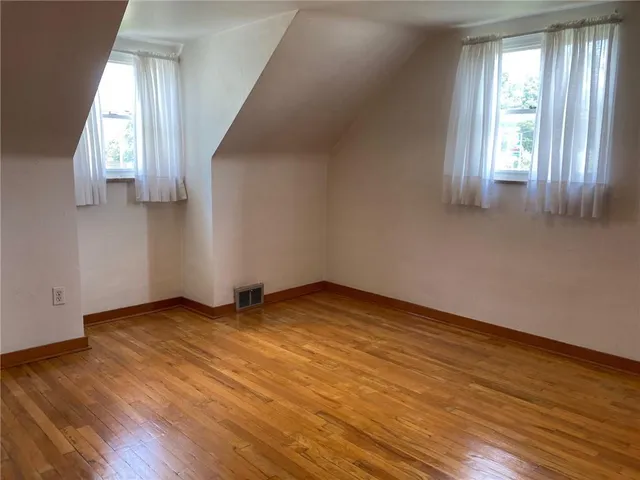 $1,495 | 1090 Clay Pike, Irwin, PA 15642