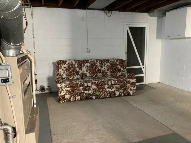 $1,495 | 1090 Clay Pike, Irwin, PA 15642