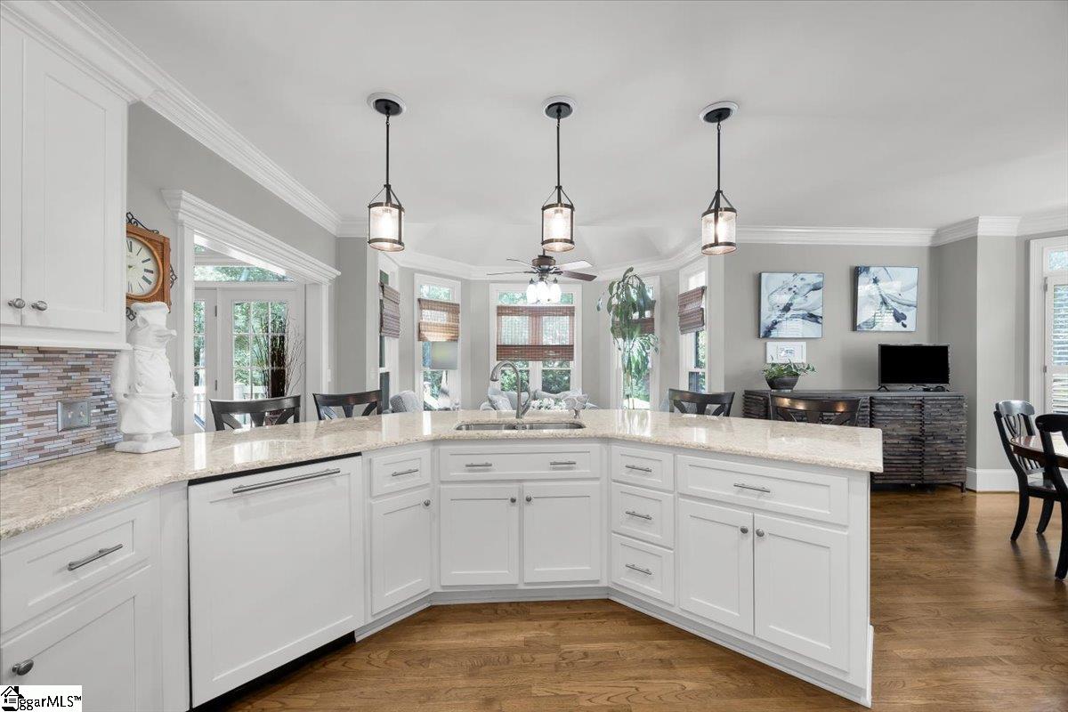 705 Spaulding Farm Road Greenville, SC 29615 - Photo 9 of 39 Gallery Image 9