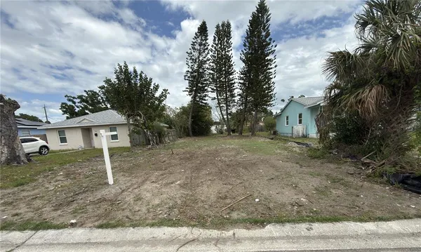 $127,900 | 1334 30th Street South, St. Petersburg, FL 33712