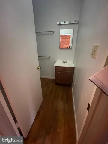 $1,500 | 222 Warren Avenue, Unit 1F, Baltimore, MD 21230