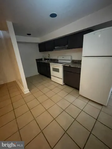 $1,500 | 222 Warren Avenue, Unit 1F, Baltimore, MD 21230