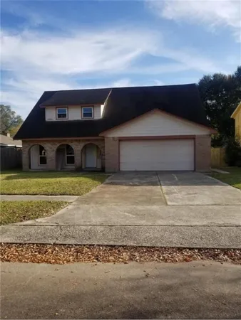 $1,950 | 10011 Golden Meadow Drive, Houston, TX 77064