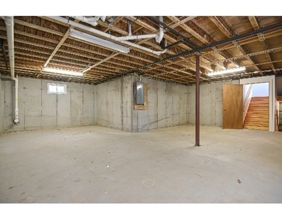 55 Lookout Point Road Plymouth, MA 02360 - Photo 38 of 42 a view of an empty room