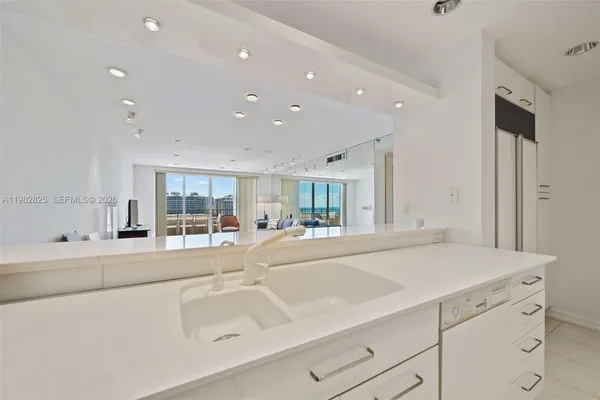 $8,500 | 201 Crandon Boulevard, Unit 927, Key Biscayne, FL 33149