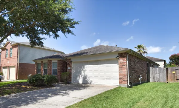 $2,050 | 4717 Foster Hill Court, Kingwood, TX 77345