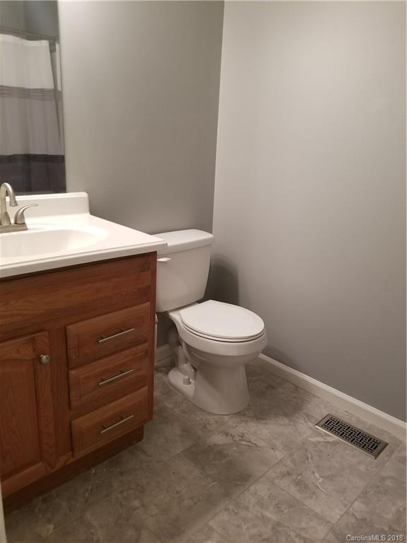 1369 Little Road Newton, NC 28658 - Photo 10 of 24 Gallery Image 10