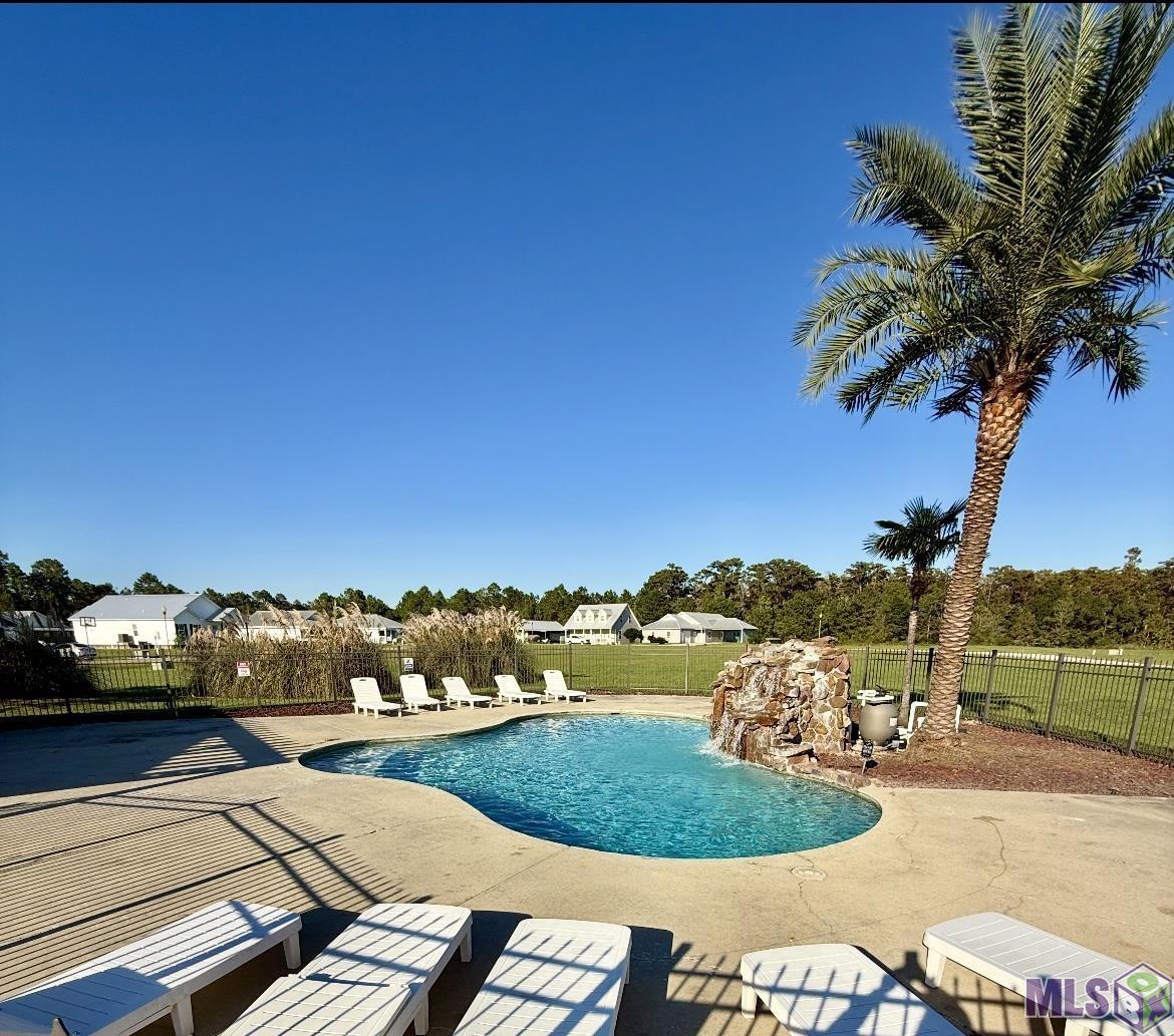 26265 Riverscape Drive Springfield, LA 70462 - Photo 8 of 9