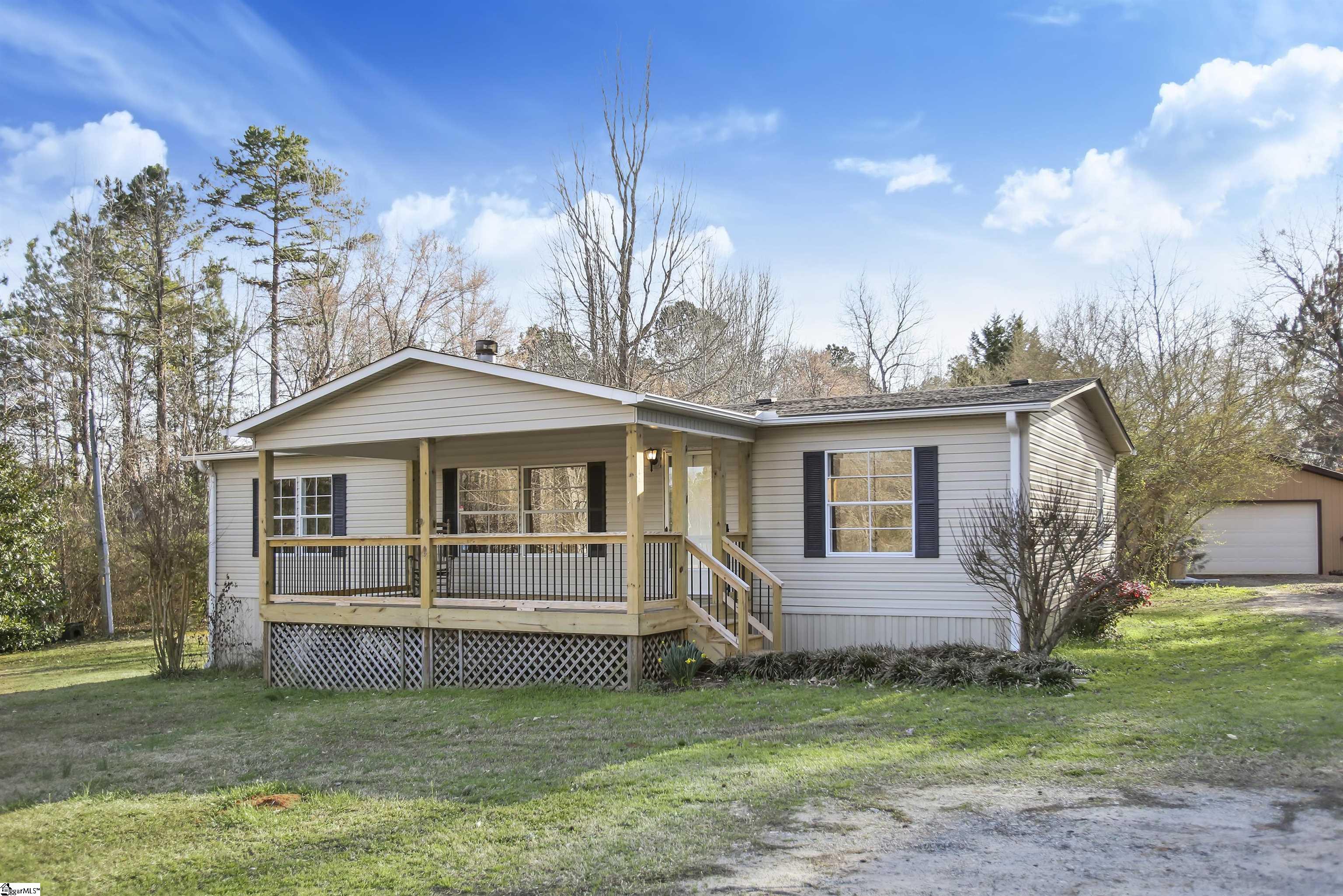 206 Hickory Downs Road Gray Court, SC 29645 - Photo 1 of 25