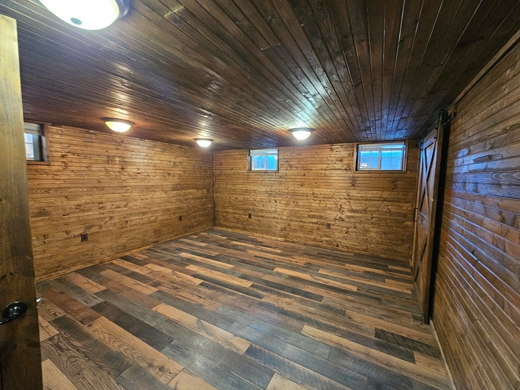 2485 Riverside Road Marion, VA 24354 - Photo 33 of 44 Gallery Image 33