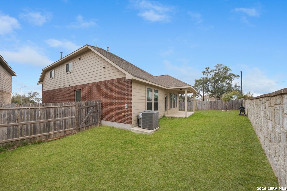 11623 Bricewood View Helotes, TX 78254 - Photo 30 of 33