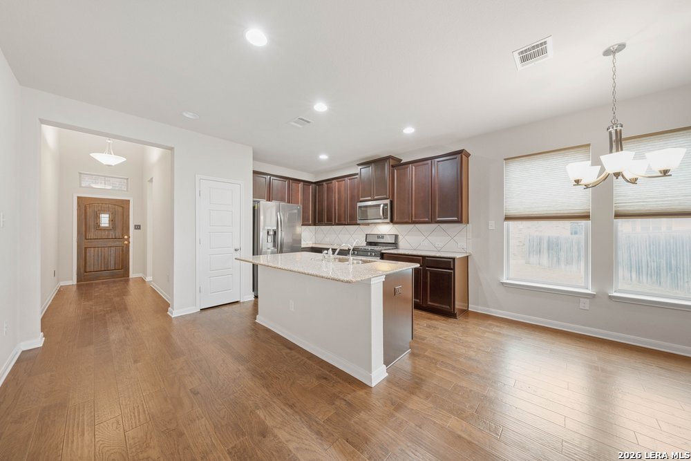 11623 Bricewood View Helotes, TX 78254 - Photo 6 of 33