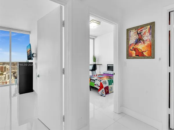 $14,000 | 2020 North Bayshore Drive, Unit 3303, Miami, FL 33137