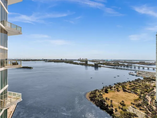 $14,000 | 2020 North Bayshore Drive, Unit 3303, Miami, FL 33137