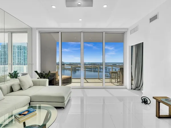 $14,000 | 2020 North Bayshore Drive, Unit 3303, Miami, FL 33137