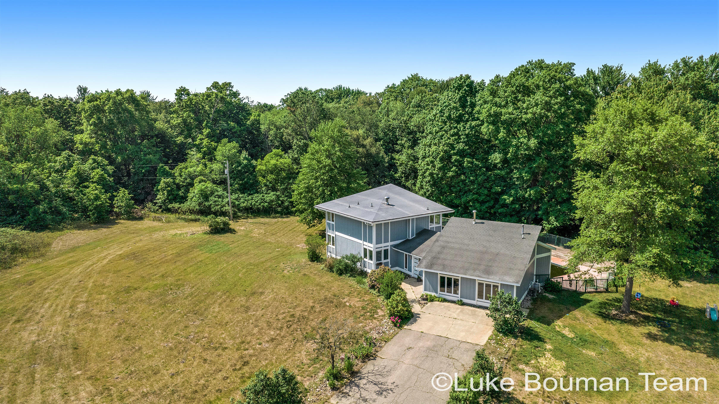 5556 Stringer Road Fruitport, MI 49415 - Photo 40 of 47 DJI_0338