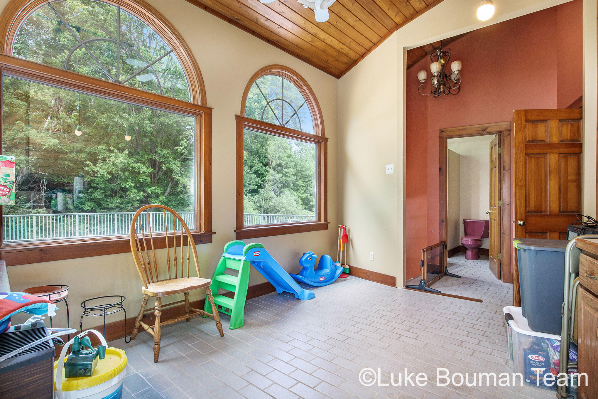 5556 Stringer Road Fruitport, MI 49415 - Photo 10 of 47 IMG_9775