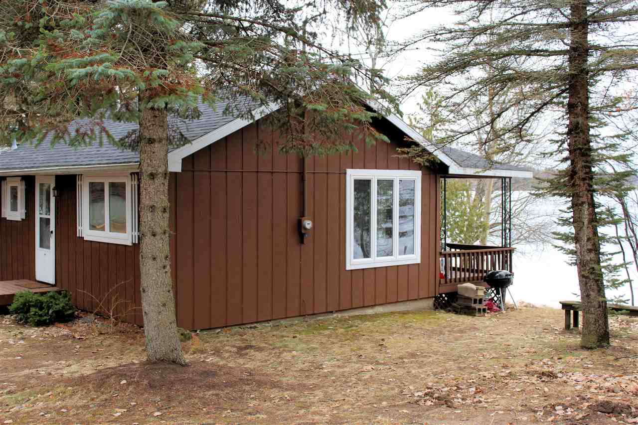 10068 Coster Road Southwest Fife Lake, MI 49633 - Photo 4 of 24 1829390-3.JPG