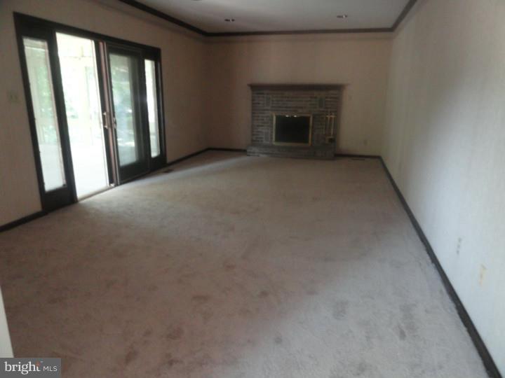 223 Knapp Road Lansdale, PA 19446 - Photo 7 of 25 Gallery Image 7