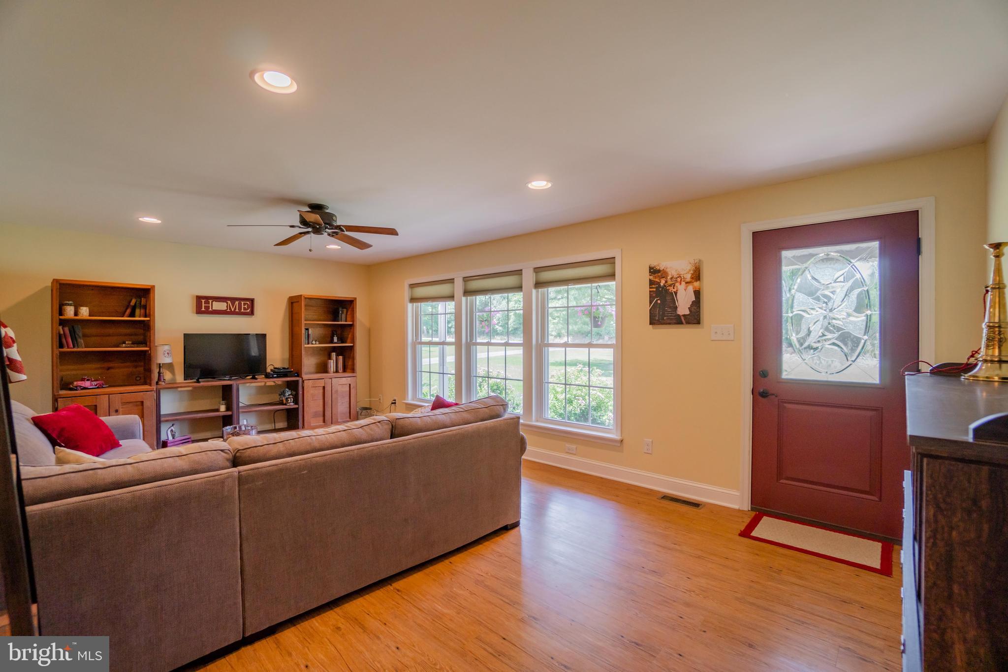 3750 Church Road Perkiomenville, PA 18074 - Photo 13 of 50 Living Room