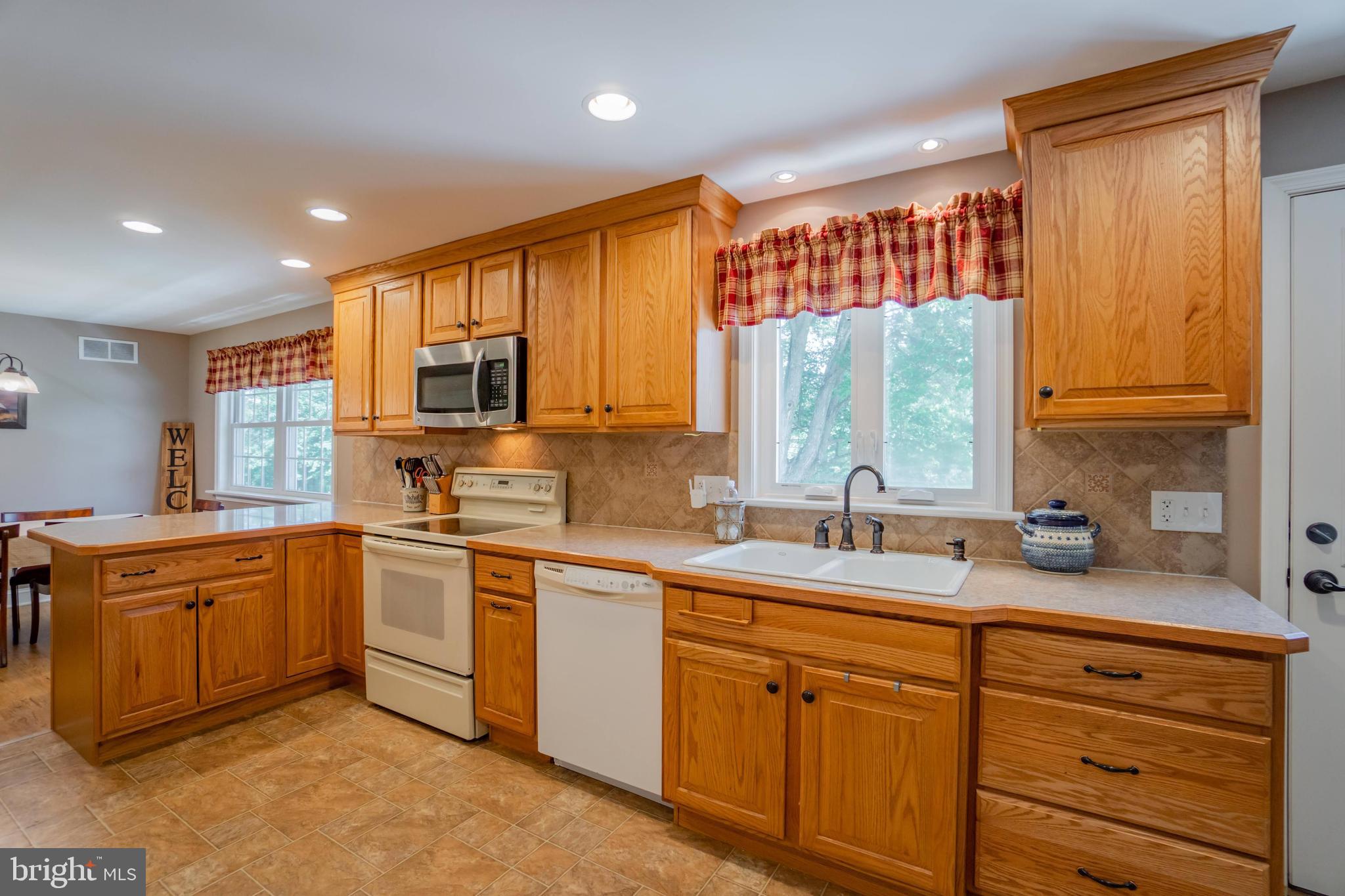 3750 Church Road Perkiomenville, PA 18074 - Photo 17 of 50 Kitchen