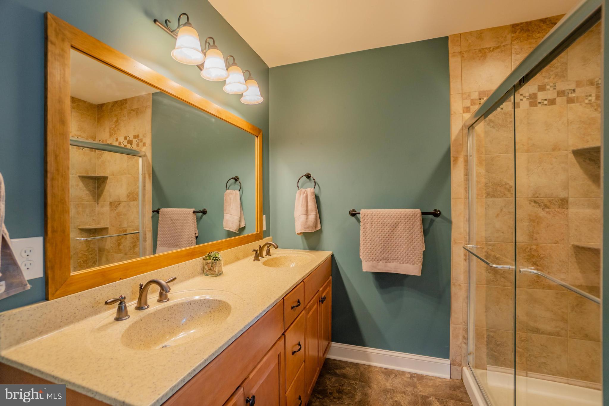 3750 Church Road Perkiomenville, PA 18074 - Photo 22 of 50 Main Bathroom