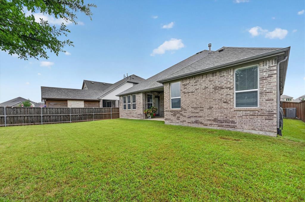 713 Rous Falls McKinney, TX 75071 - Photo 37 of 40