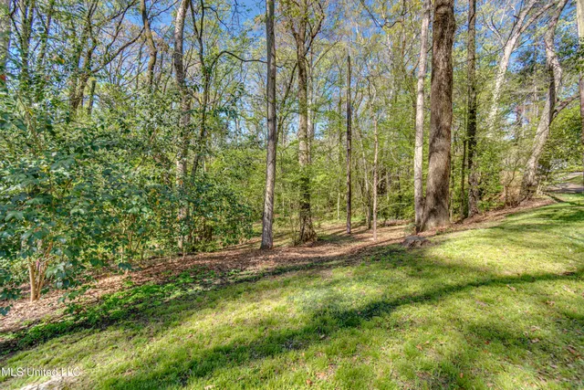 $78,500 | 200 Ridge Drive, Jackson, MS 39216