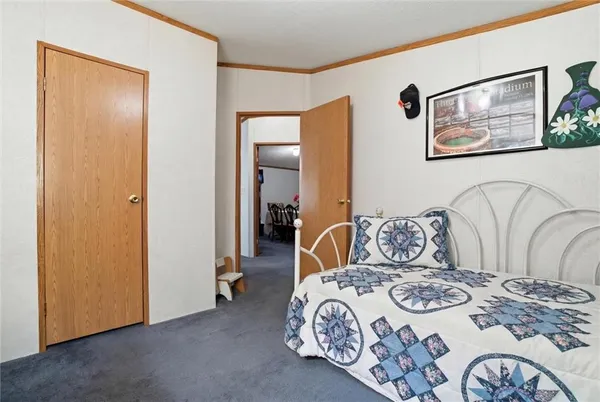 $59,900 | 735 Galaxy Drive, West Newton, PA 15089