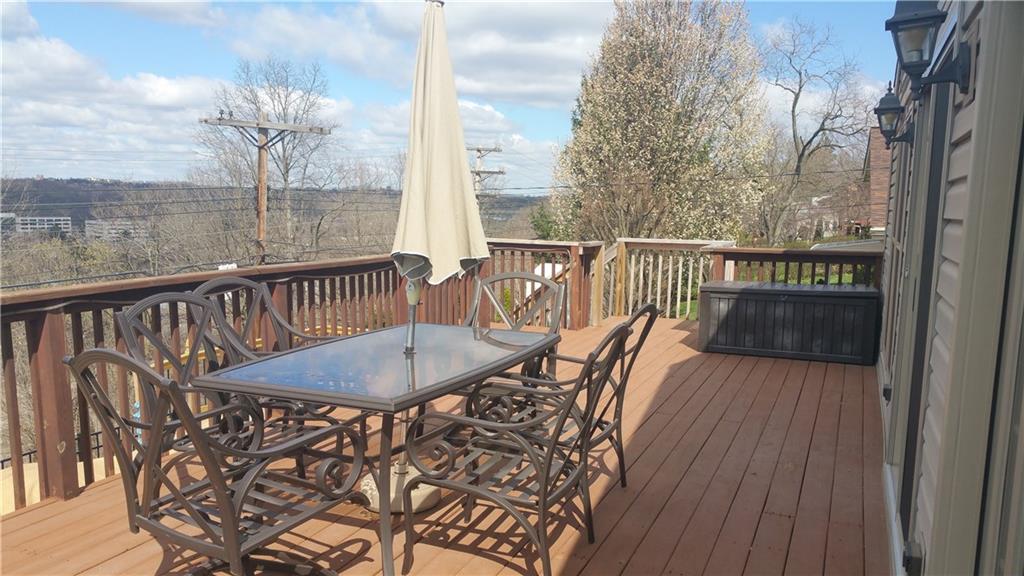 340 Rockfield Road Pittsburgh, PA 15243 - Photo 9 of 25