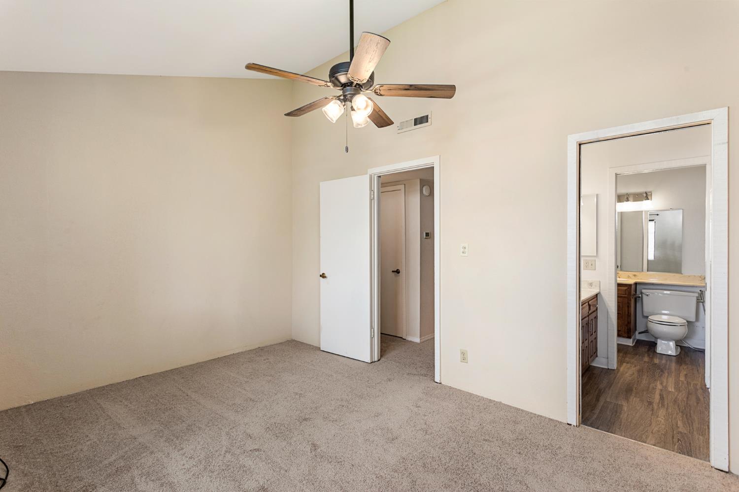 1151 Rivara Circle Sacramento, CA 95864 - Photo 13 of 21