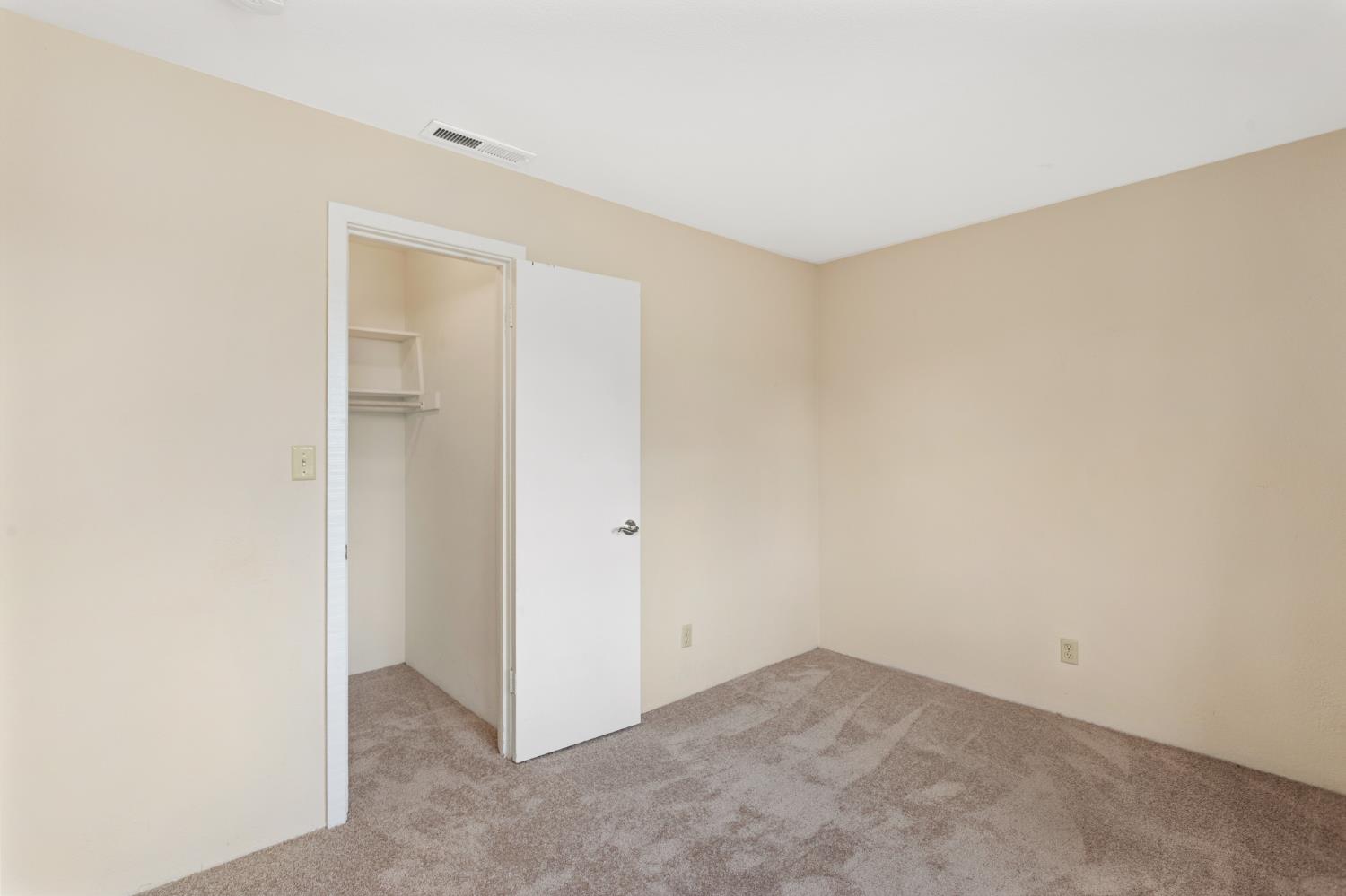 1151 Rivara Circle Sacramento, CA 95864 - Photo 17 of 21