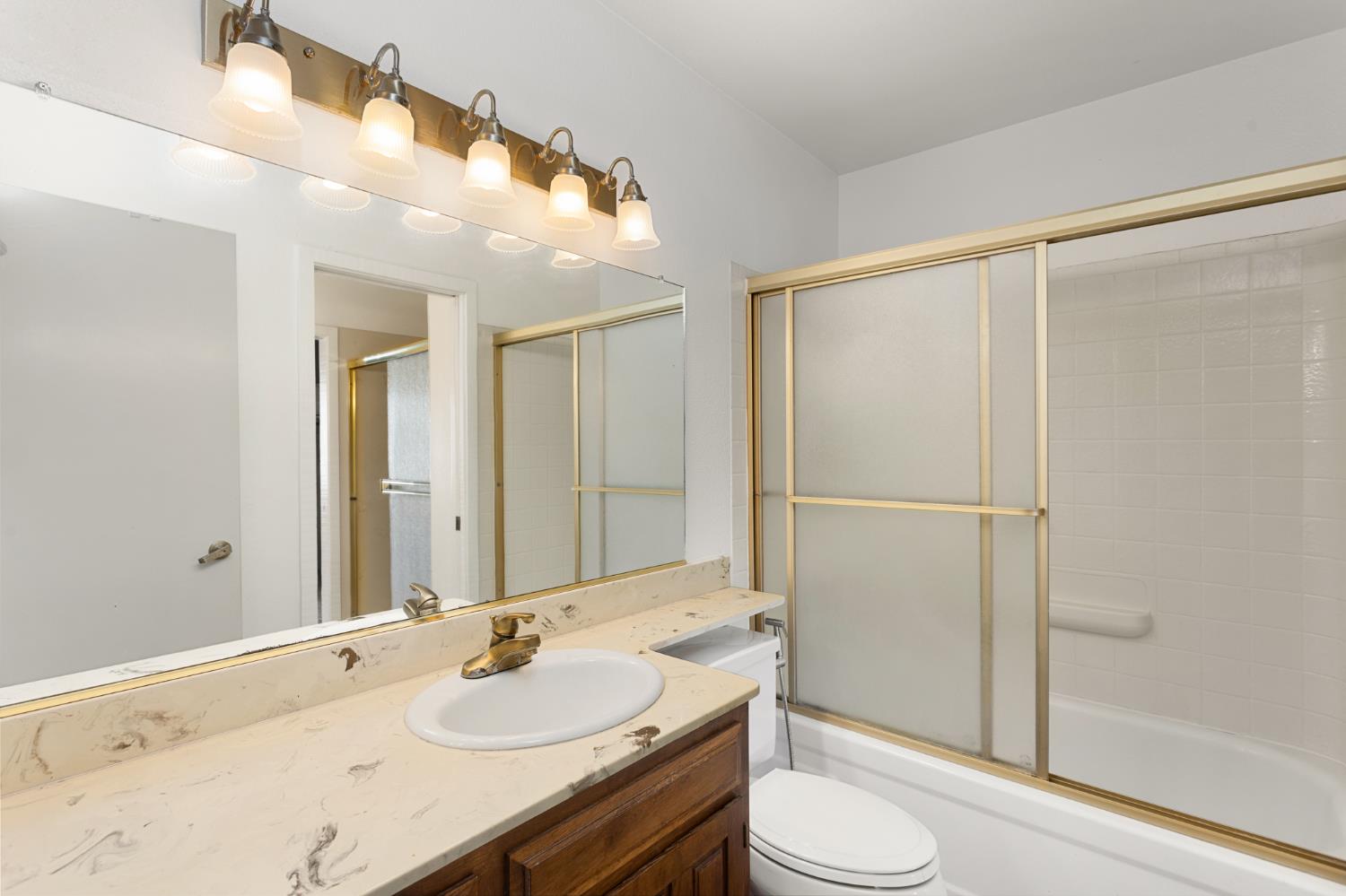 1151 Rivara Circle Sacramento, CA 95864 - Photo 10 of 21