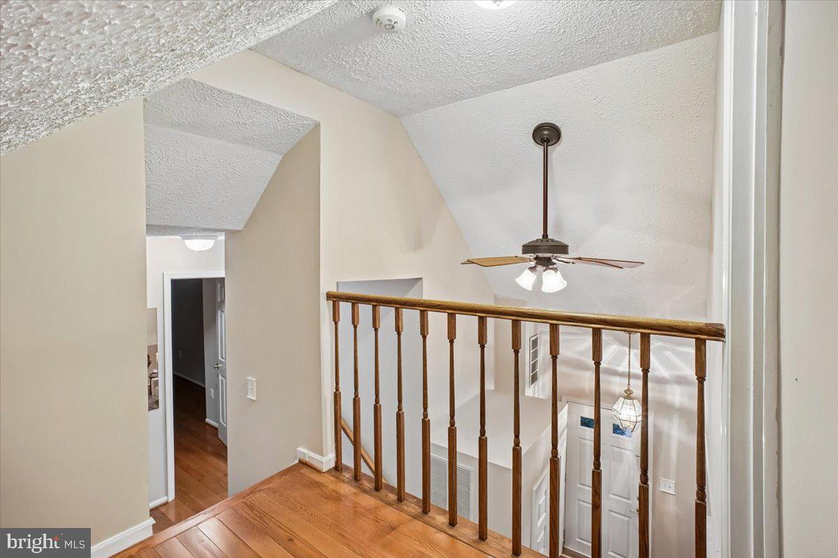 1877 Post Oak Trail Reston, VA 20191 - Photo 33 of 52
