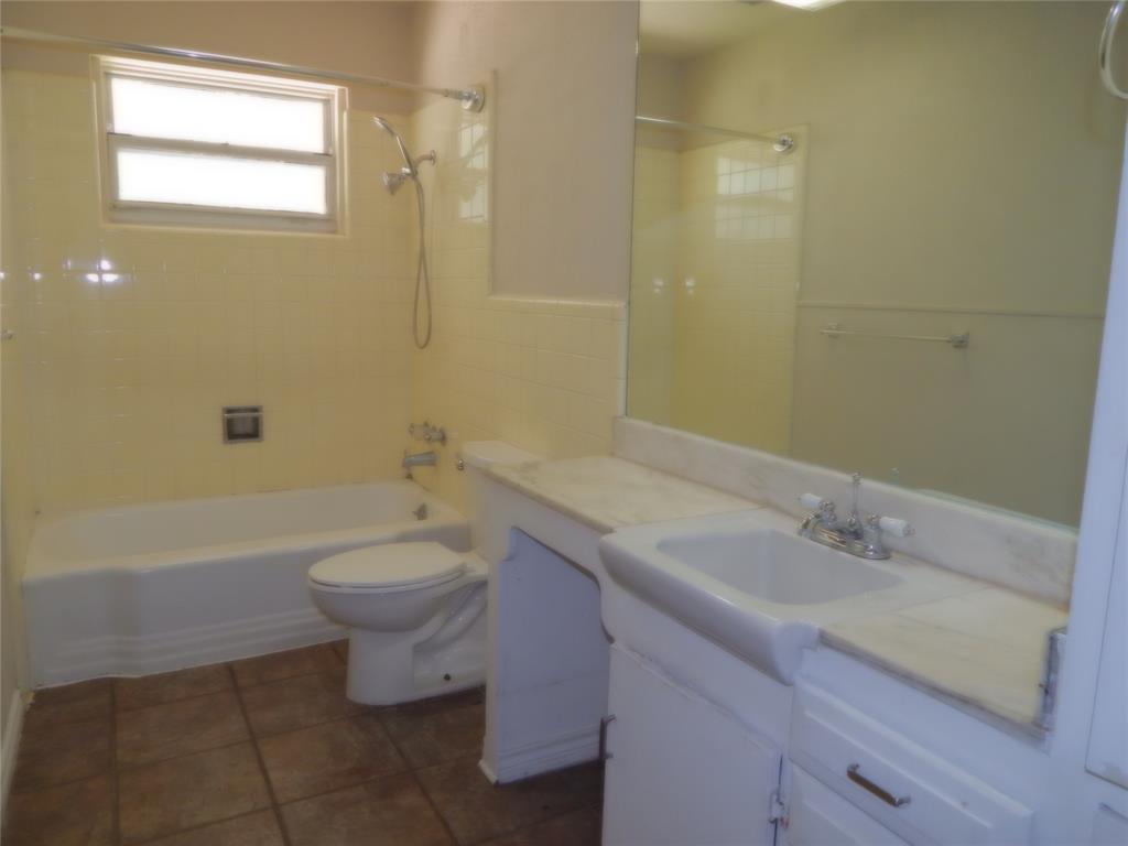 3577 Merrell Road Dallas, TX 75229 - Photo 17 of 29