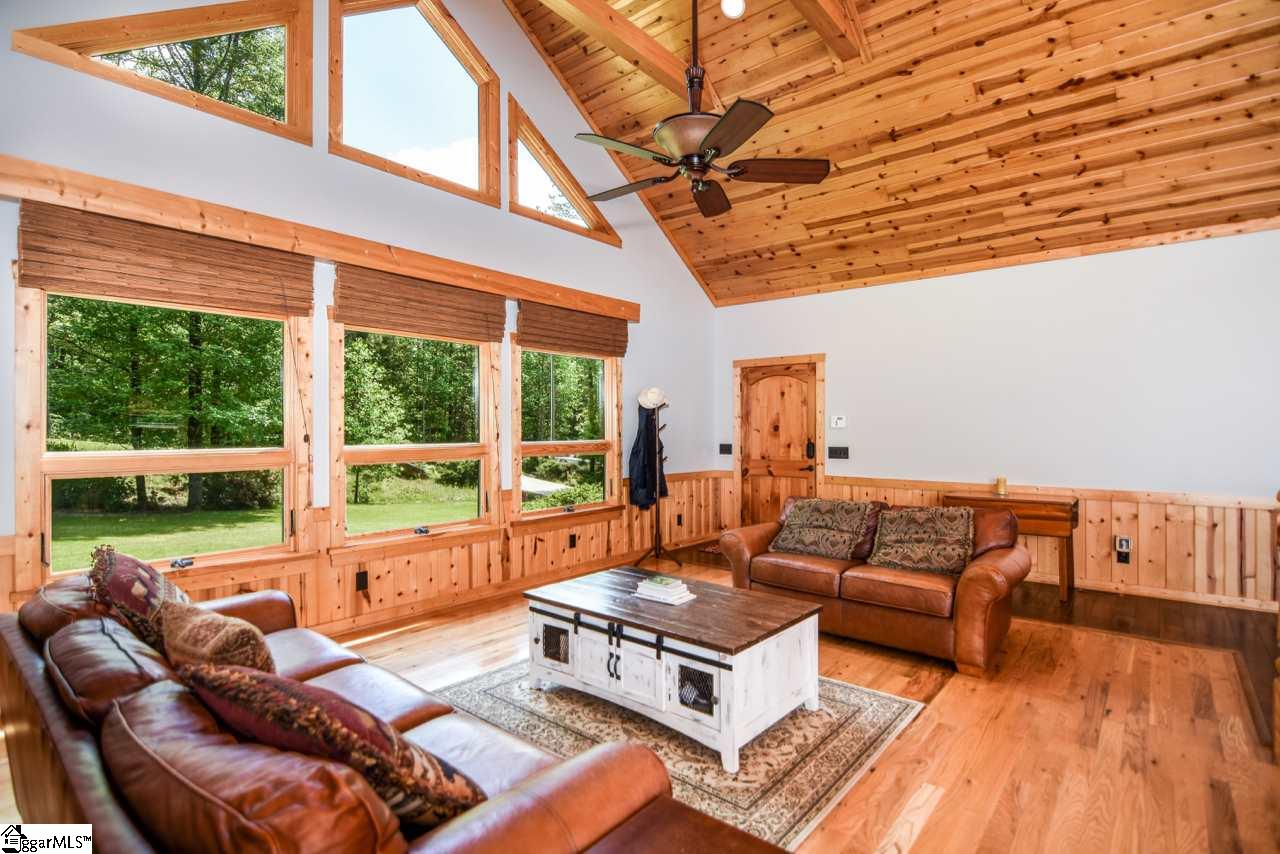 10 Table Rock Road Cleveland, SC 29635 - Photo 7 of 33