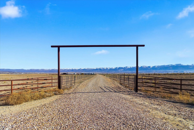 302 Resovoir Road Wales, UT 84667 - Photo 2 of 36