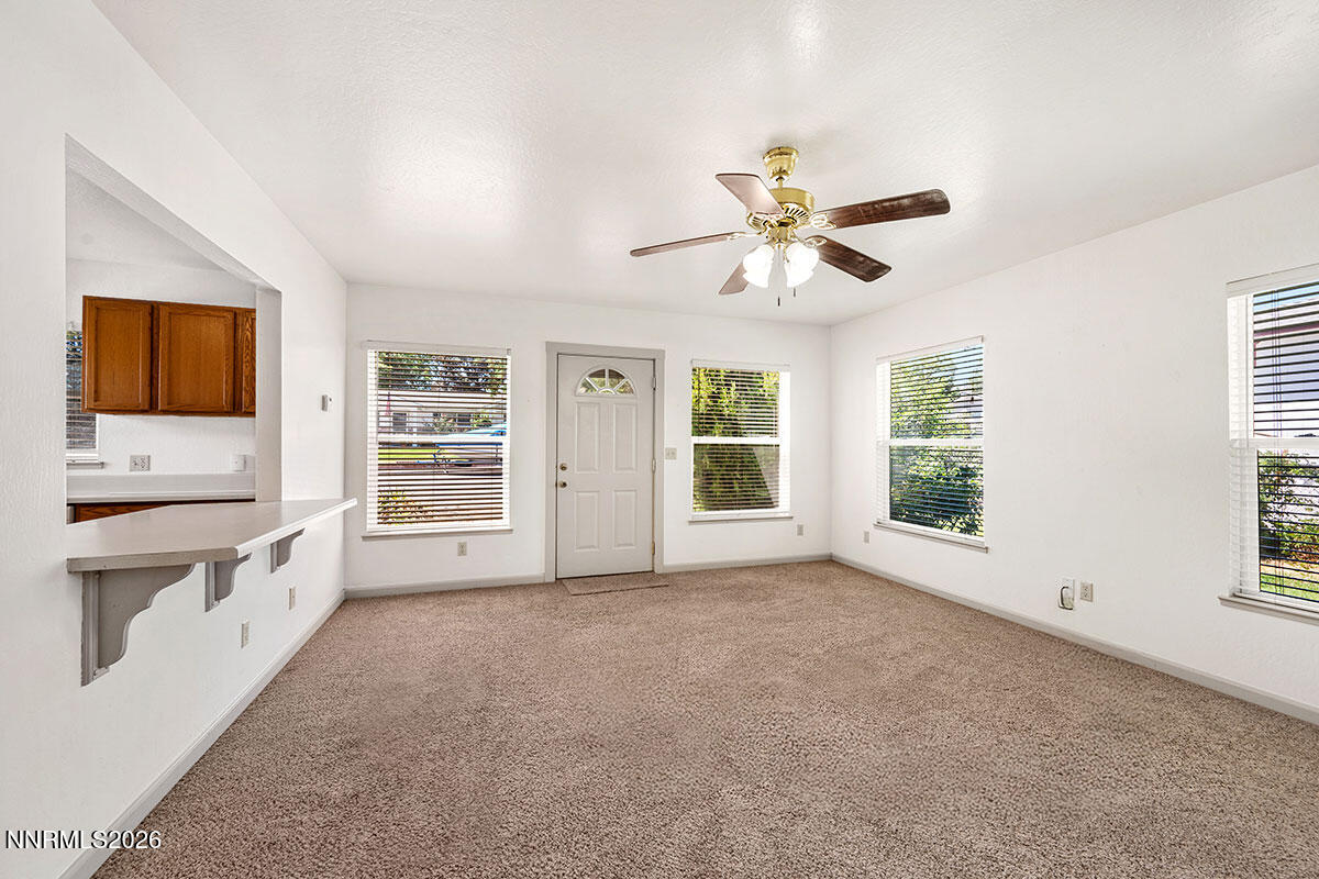 1295 Feather Way Reno, NV 89509 - Photo 7 of 27 _NZF4204