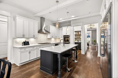 $2,250,000 | 6732 Darden Place, Nashville, TN 37205