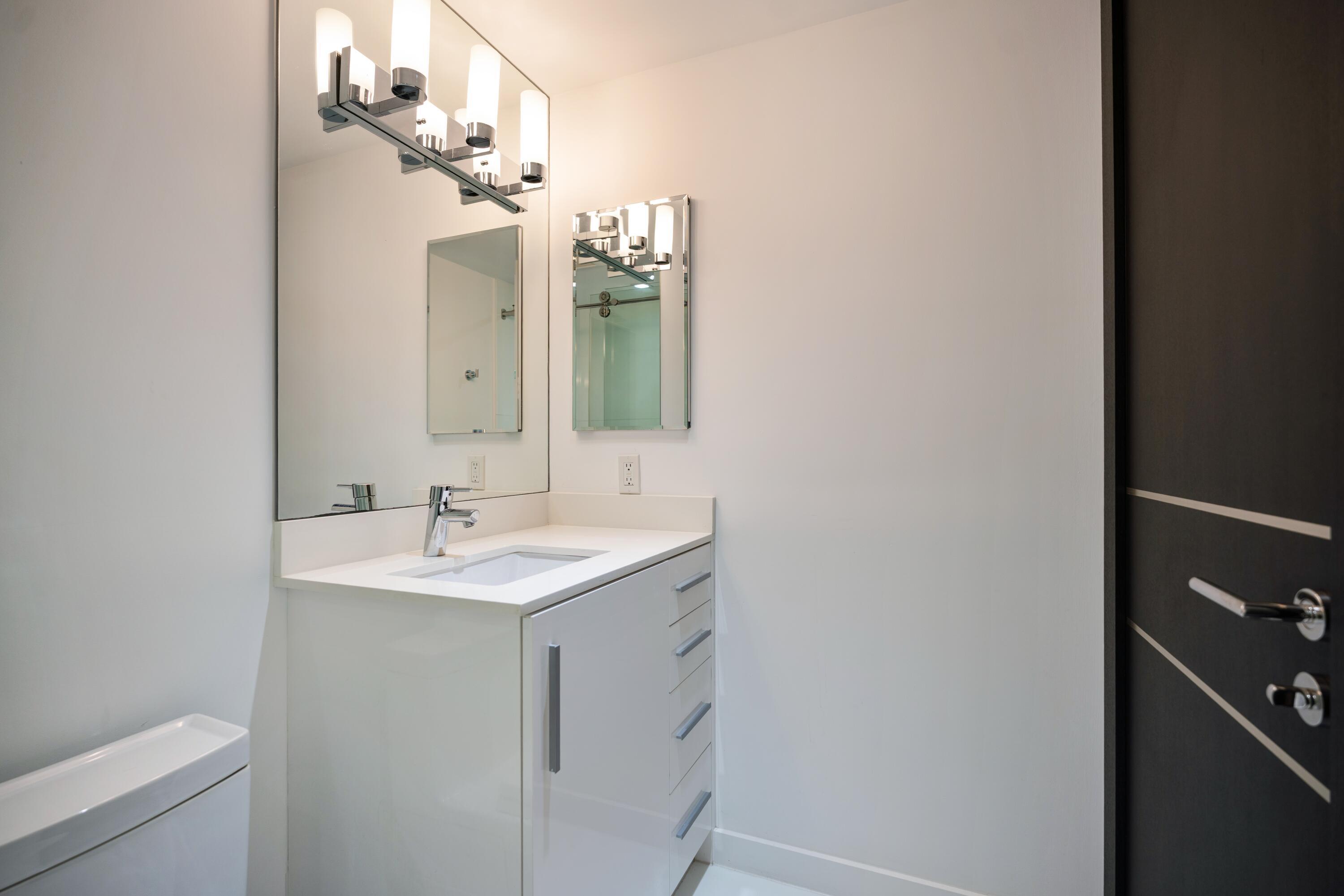 2150 North Ocean Boulevard, Unit 4N Boca Raton, FL 33431 - Photo 46 of 68 3rd Bath