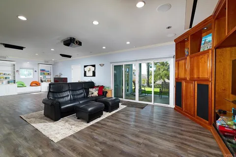$2,450,000 | 13318 Bronco Way, Poway, CA 92064