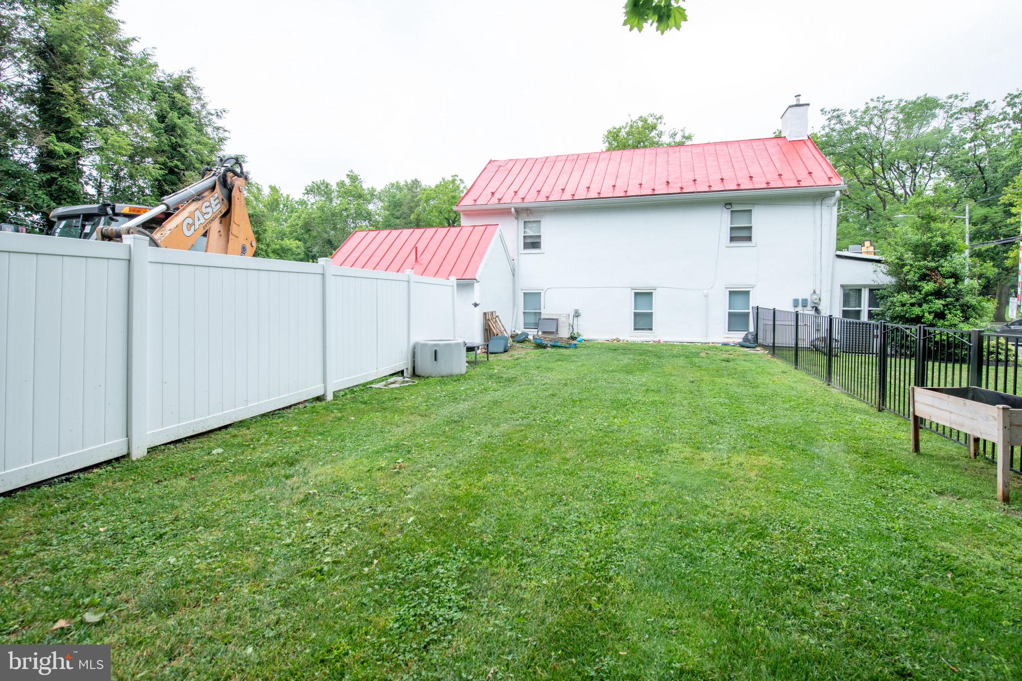 225 Old Soldiers Road, Unit B Cheltenham, PA 19012 - Photo 36 of 38