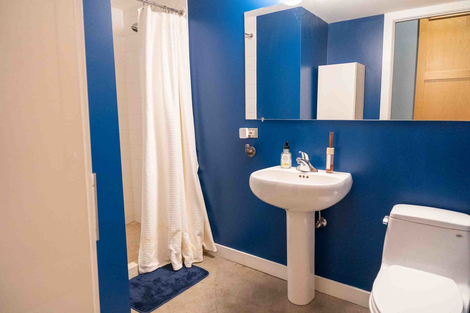 949 West Madison Street, Unit 602 Chicago, IL 60607 - Photo 11 of 17