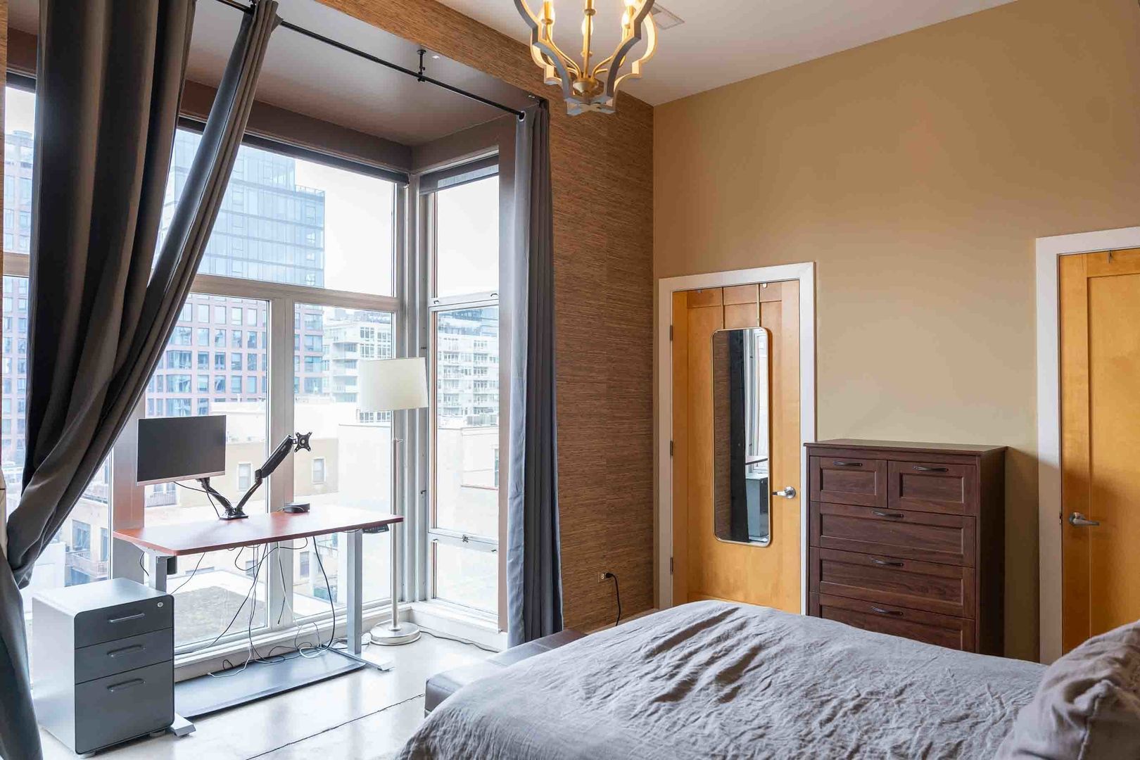 949 West Madison Street, Unit 602 Chicago, IL 60607 - Photo 12 of 17